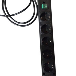 te huur stekkerdoos 6 voudig